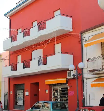 Alojamento de Acomodação e Pequeno-almoço La Postale 3*